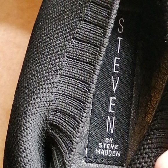 Steven by‎ Steve Madden Womens Bell Pull On Sneaker Black Stretch Wedge Heel 10M - Picture 8 of 9